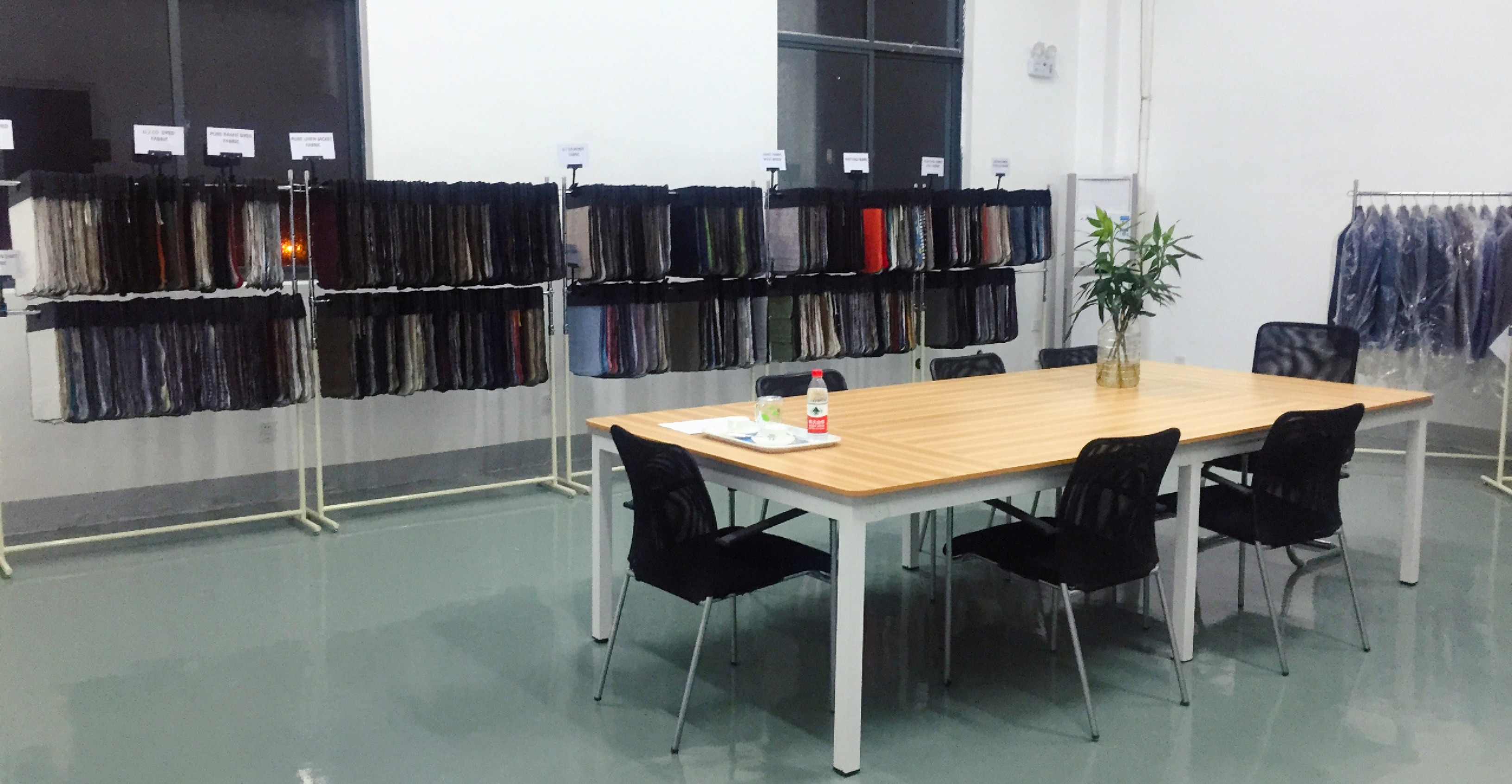 To serve your global supply chain needs
with enhanced efficiency